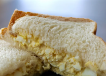 Delicious Egg Salad for Sandwiches