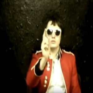 The Libertines - Don't Look Back Into The Sun (Official Video)