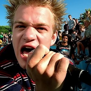 Sum 41 - In Too Deep (Official Music Video)